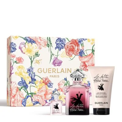 Guerlain Coffret La Petite Robe Noire Eau de Parfum Intense comprend deux flacons de parfum La Petite Robe Noire et une lotion pour le corps, le tout joliment présenté dans un emballage floral. dakar, Sénégal