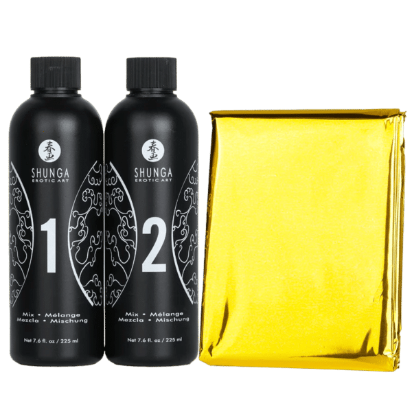Deux flacons noirs étiquetés « 1 » et « 2 » avec le texte « Shunga Gelée Massage Érotique Vin Pétillant Fraise 2 x 225 ml », à côté d'un article emballé dans une feuille d'or, mettant en valeur la qualité pour laquelle Univers Cosmetix est connu.