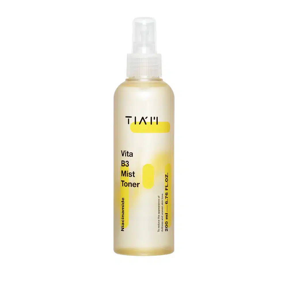 Une bouteille de Tiam Vita B3 Tonique Brume Éclat Anti Teint Terne et Manque Eclat, capacité 200 ml, également connue sous le nom de TIA'M Vita B3 Mist Toner with Niacinamide. dakar, Sénégal