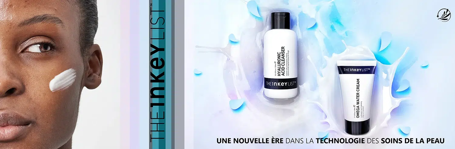 Gros plan d'une personne avec de la crème sur la joue, présentant des produits de « The Inkey List » et un texte en français sur la technologie de soin de la peau d'Univers Cosmetix.