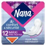 Un pack de 12 serviettes hygiéniques Nana Maxi Goodnight Serviettes Hygiéniques Nuit avec ailettes, labellisées « confort & sécurité » et « flux très abondant.