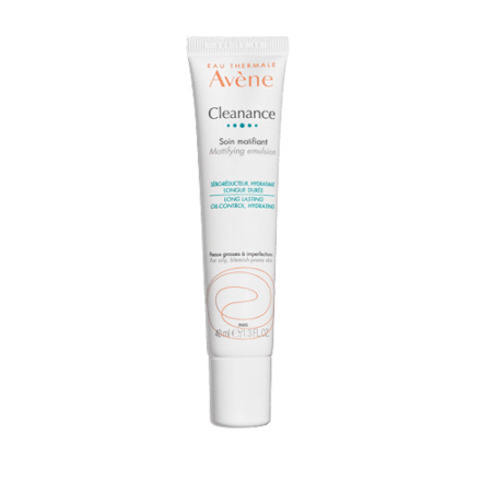 Un tube de CLEANANCE - Soin Matifiant Sébo-Régulateur Hydratant d'Avène, 40 ml, est présenté sur un fond blanc. Le tube, doté d'un bouchon blanc, met en valeur ses bienfaits pour les peaux grasses, comme le contrôle durable du sébum et l'hydratation. Dakar