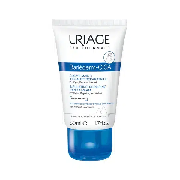 Un tube de 50 ml de URIAGE BARIÉDERM CICA Crème mains Isolante Réparatrice est présenté sur un fond blanc.