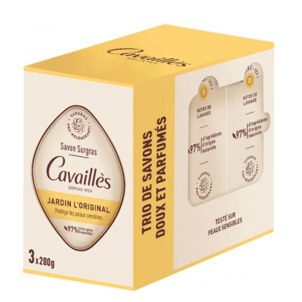 Le Savon Surgras CAVAILLES Jardin l'Original est présenté dans un coffret jaune et blanc contenant trois savons de 200g, parfumés "Jardin L'Original", conçus pour les peaux sensibles avec 97% d'ingrédients d'origine naturelle. Dakar