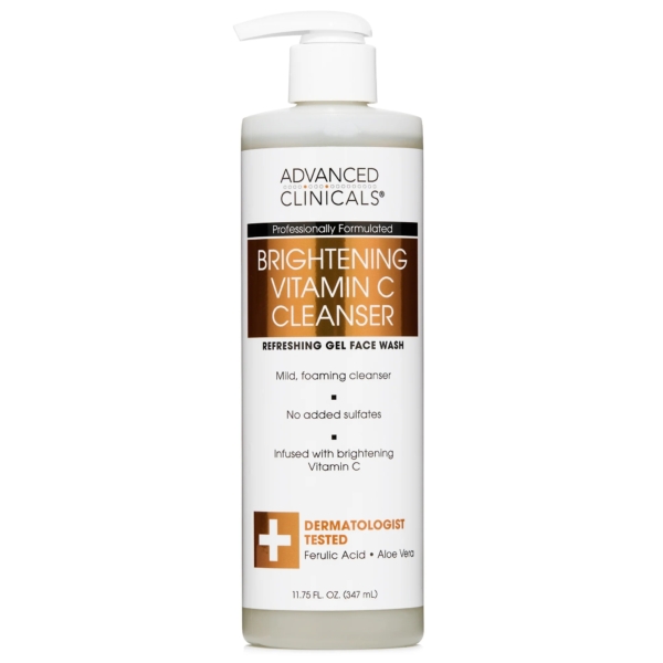Un flacon de 345 ml de Nettoyant à la Vitamine C Peau Terne ADVANCED CLINICALS avec une pompe blanche, étiqueté comme un gel nettoyant pour le visage sans sulfate, testé dermatologiquement et contenant de l'acide férulique et de l'aloe vera. Dakar